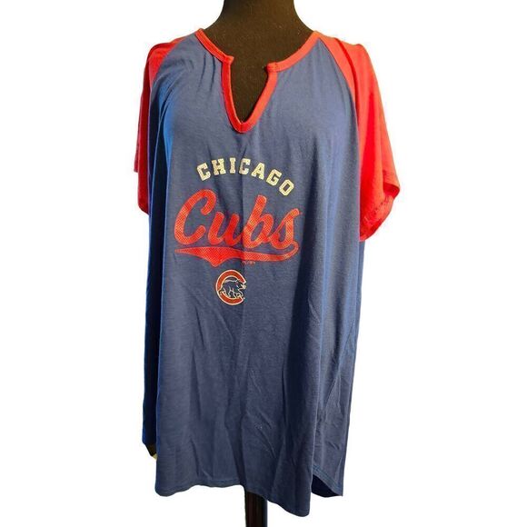 Chicago Cubs Short  Sleeve T-Shirt Majestic Size 4XL - Picture 1 of 4